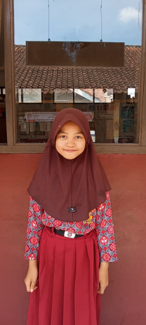 AMIRAH AZZAHRA FAUZIAH